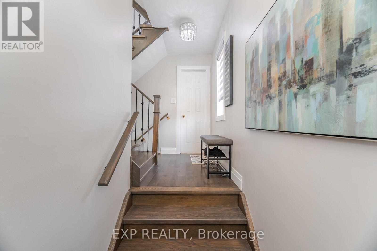 10 SETON PARK ROAD