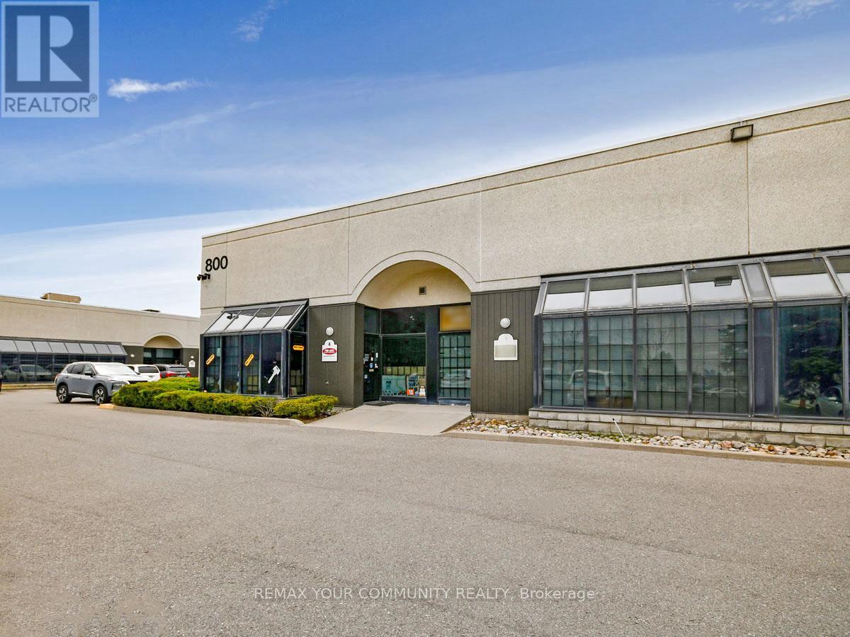 3 - 800 PETROLIA ROAD