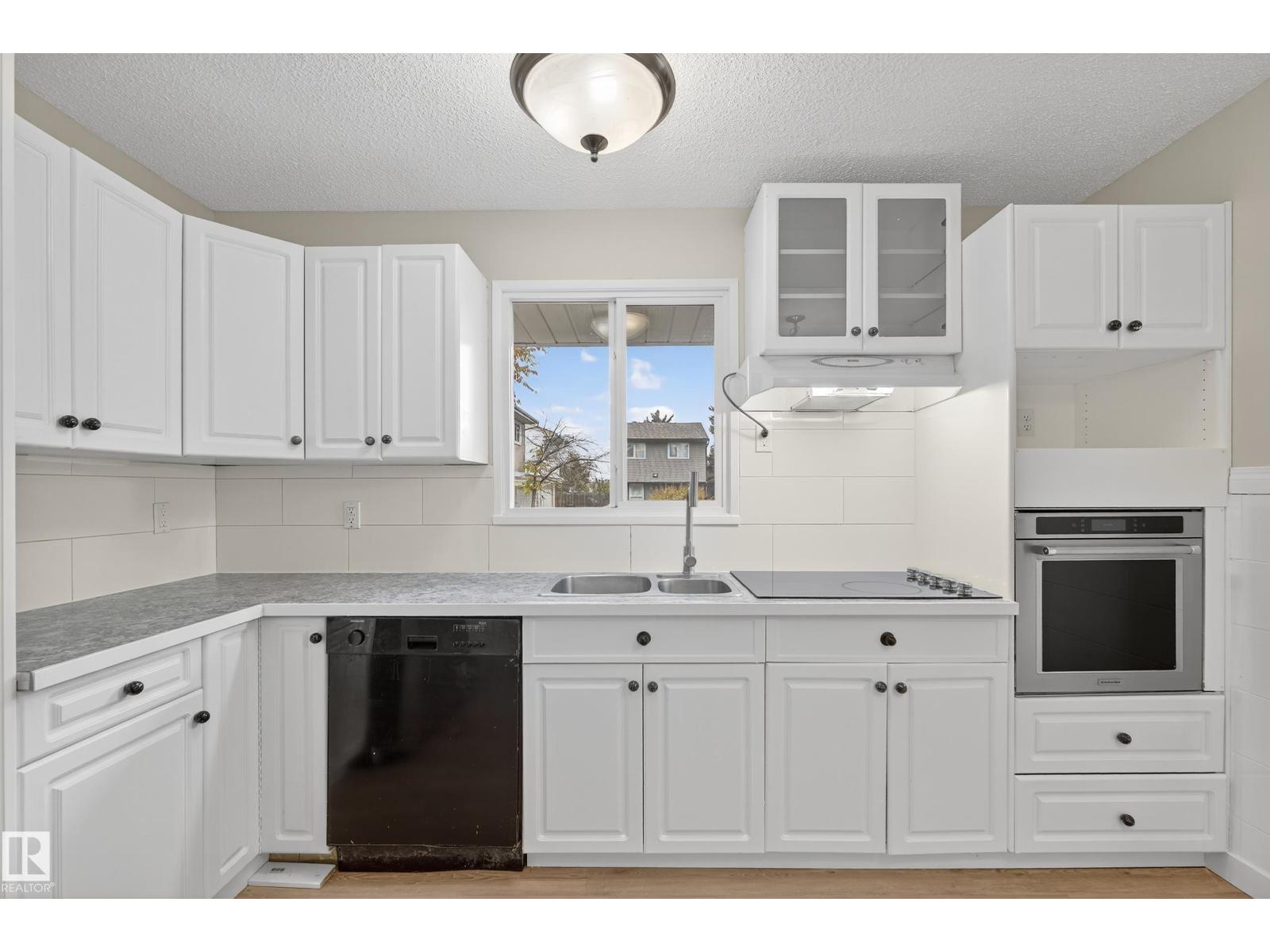 8421 MILL WOODS RD NW