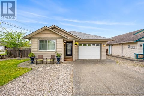 3314 Eighth St Cumberland BC V0R1S0
