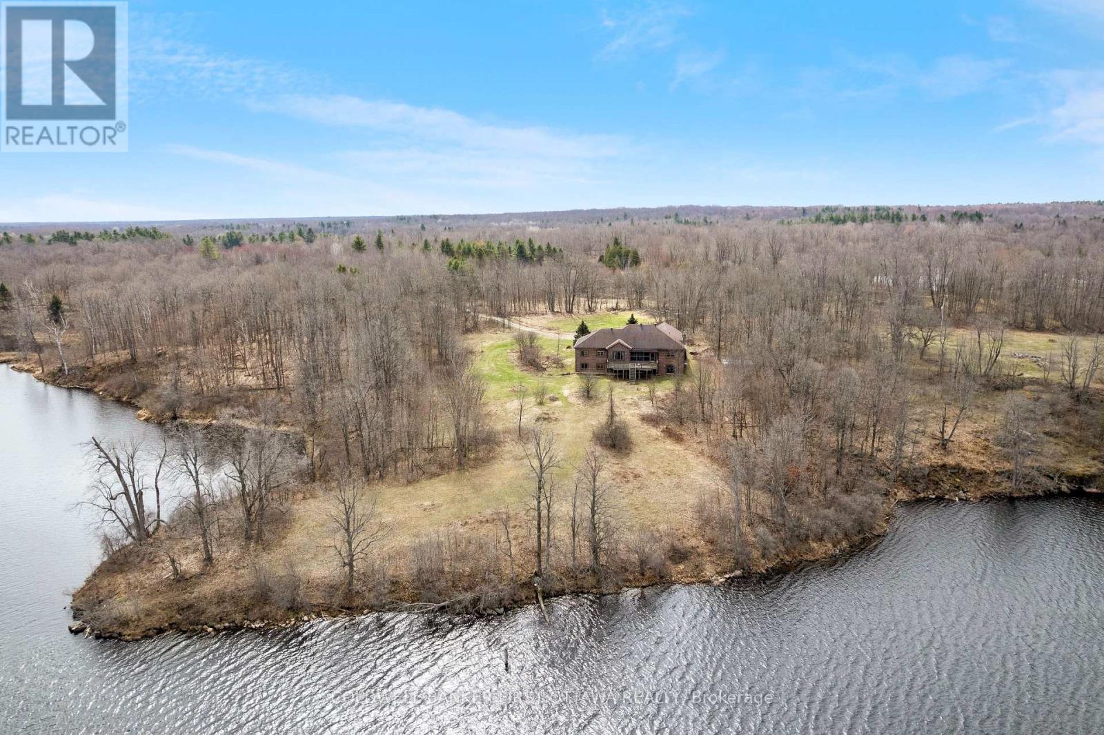 399 GRADY ROAD E