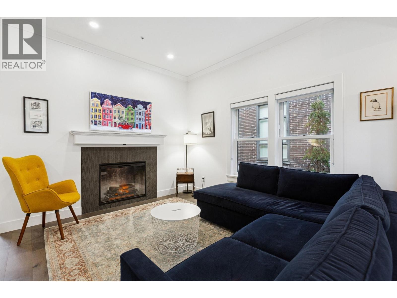 612 BRANTFORD STREET