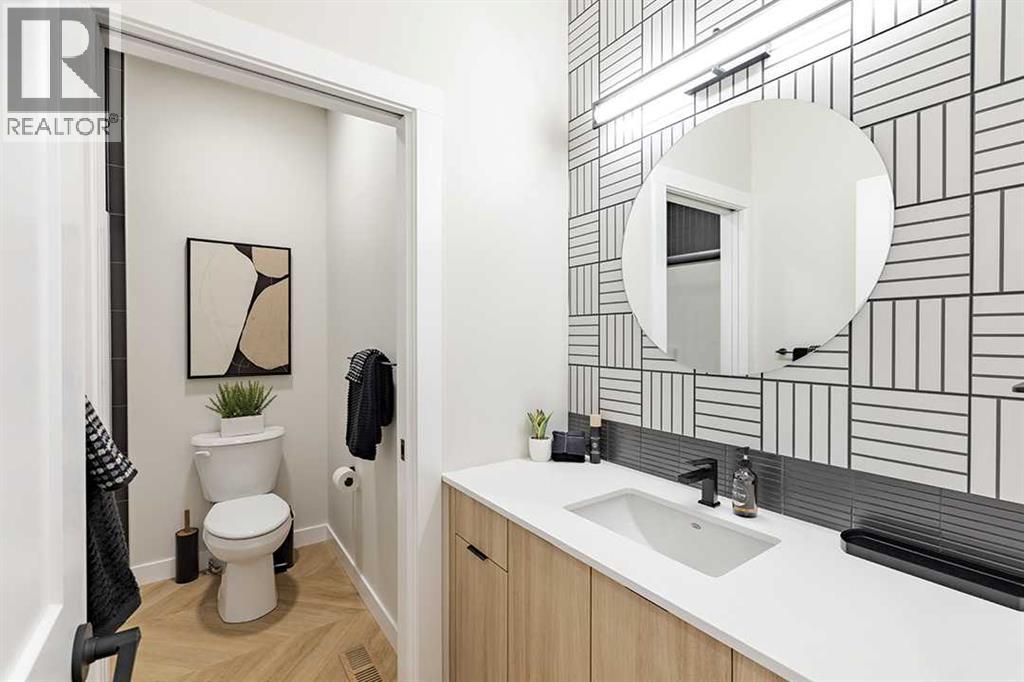 190 Rosemary Gardens SE