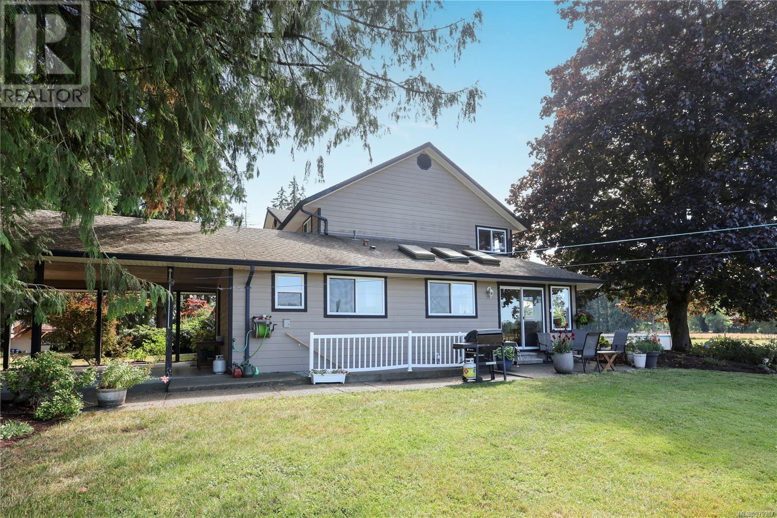 2332 Endall Rd