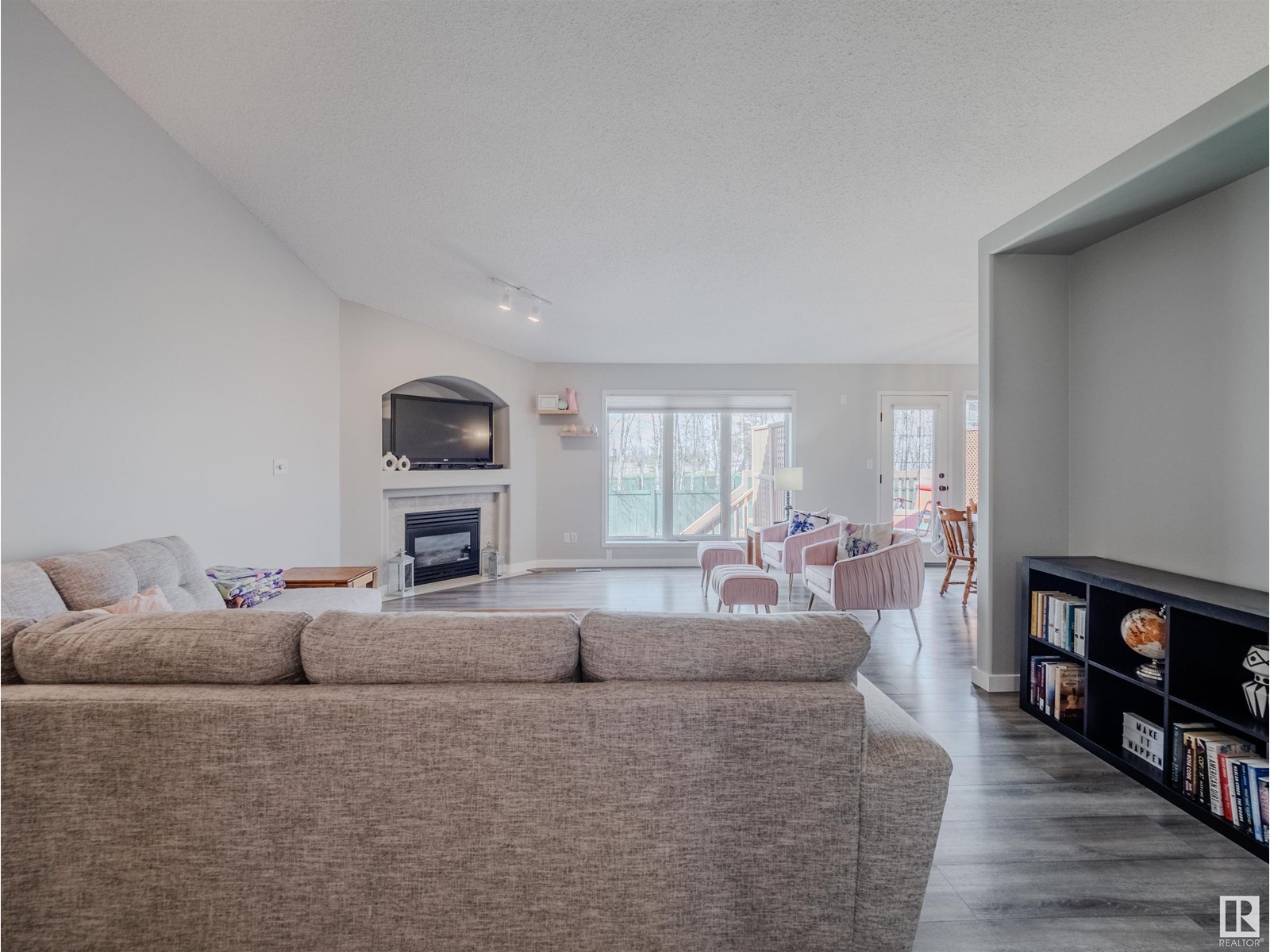 #18 64 BLACKBURN SW
