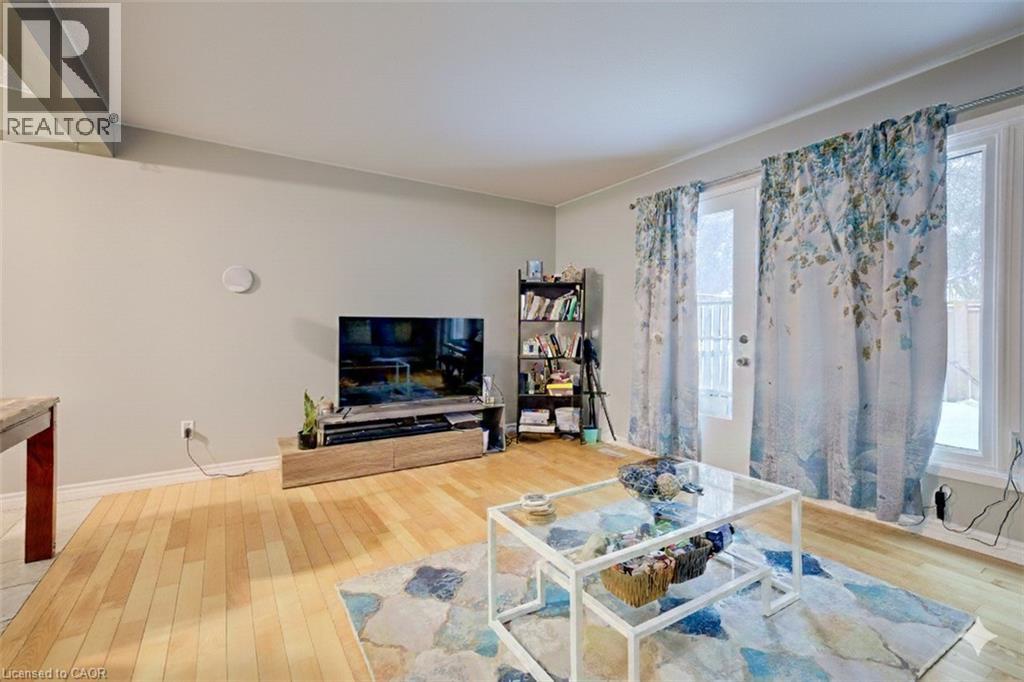 206 GREEN VALLEY Drive Unit# 30