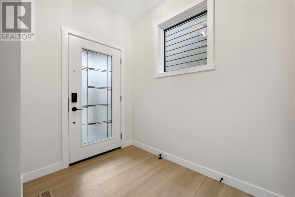 43 Versant View SW