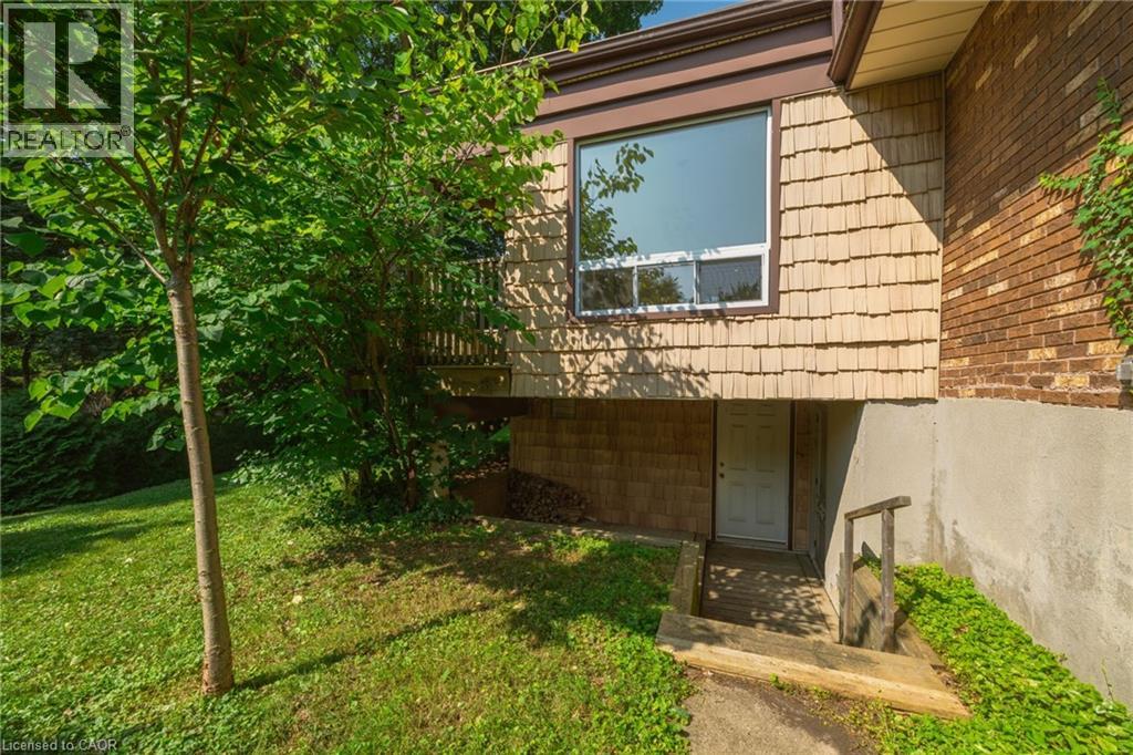 840 CLEARVIEW Avenue