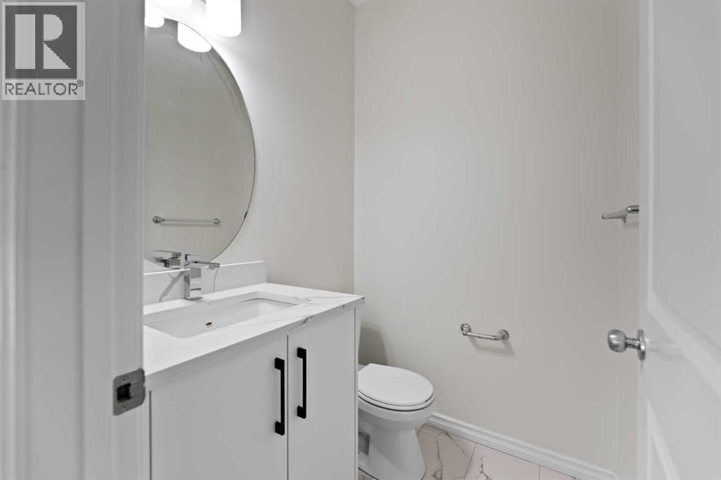 27 Copperstone Crescent SE