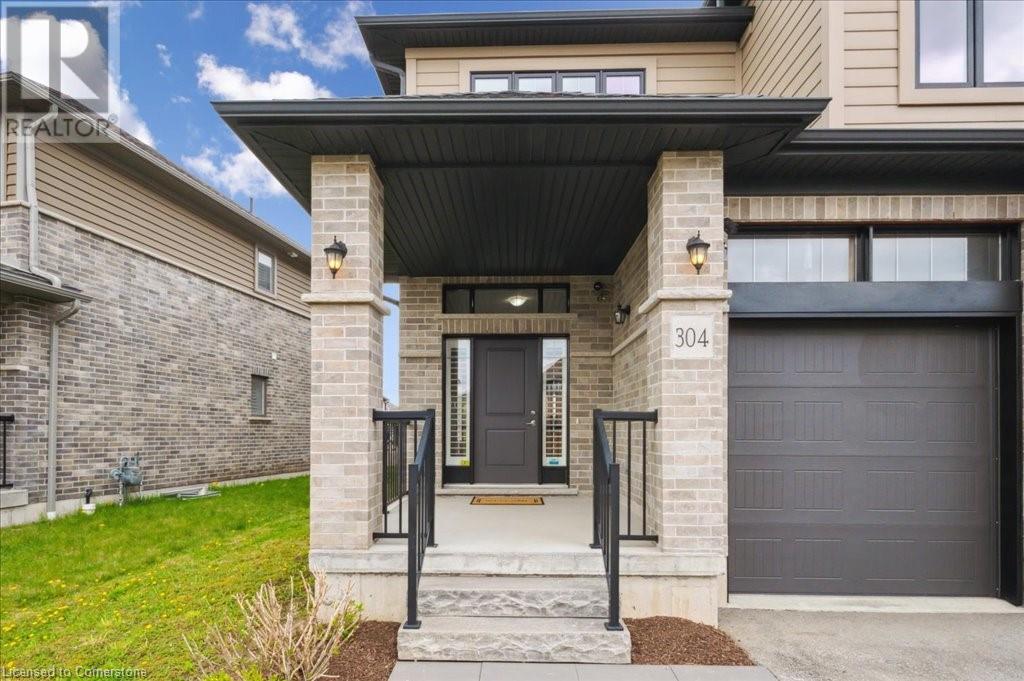 304 CARRIAGE Way