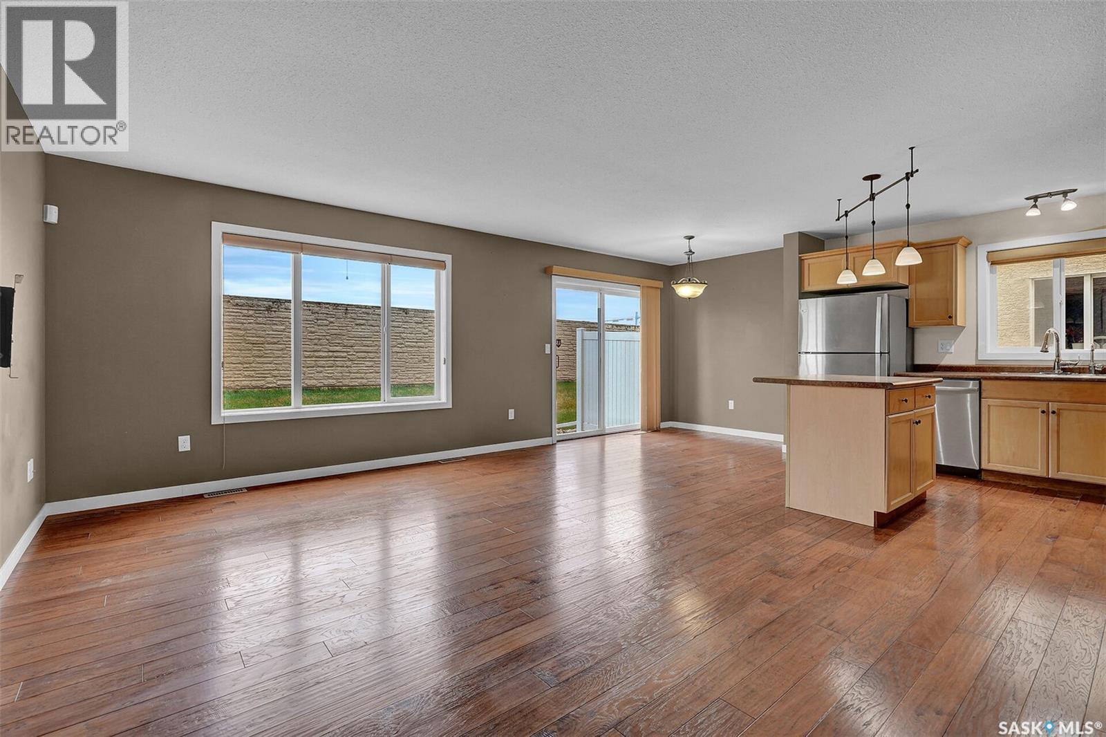 23 4101 Preston CRESCENT
