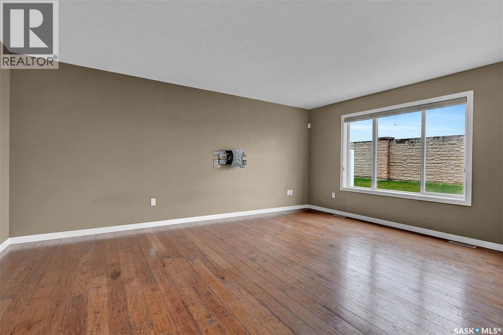 23 4101 Preston CRESCENT