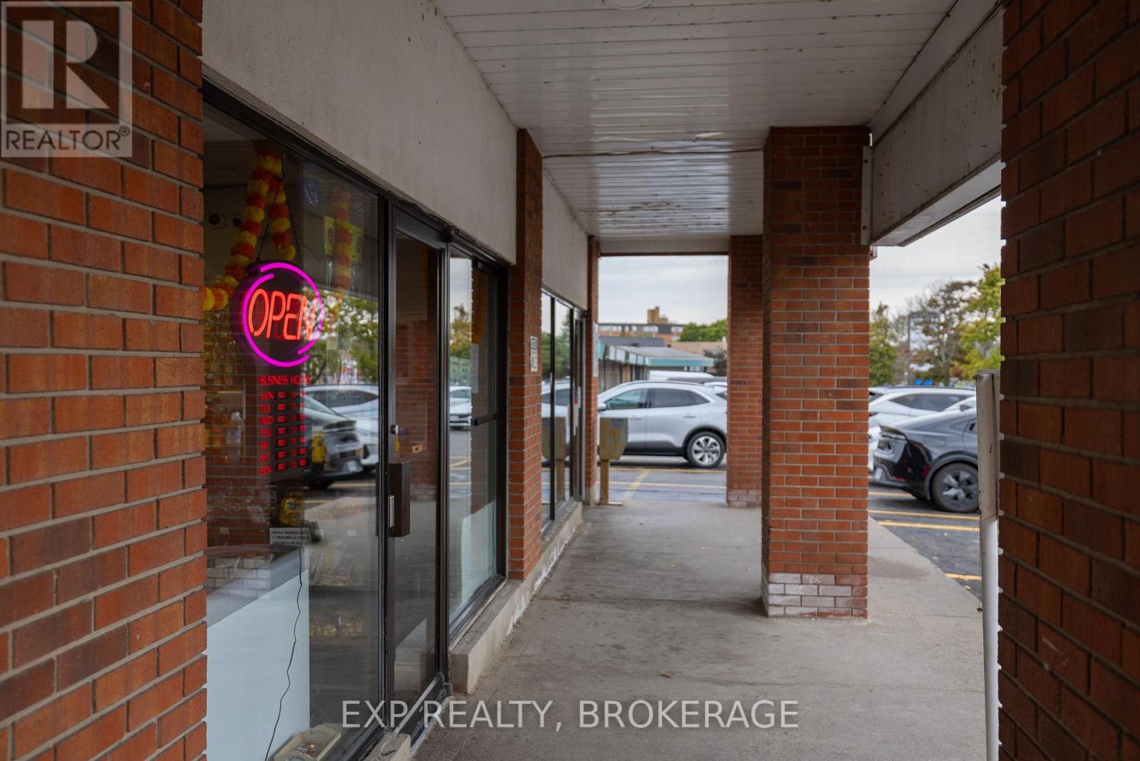 1412 PRINCESS STREET