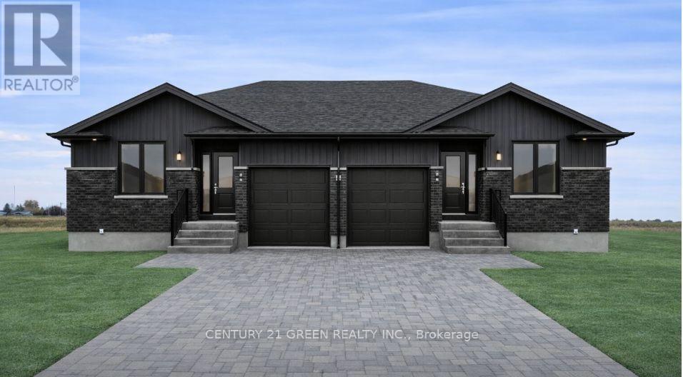 Photo 1 of 4 — LOT 2 BLOCK 6 ELIZABETH STREET E, Chatham-Kent (Wallaceburg), ON N8A3G1