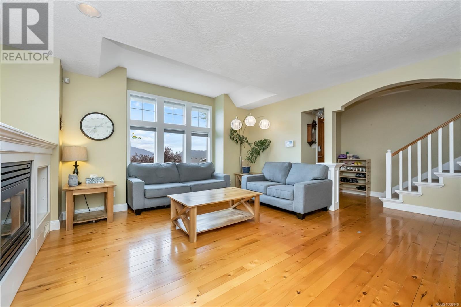 6251 Thomson Terr