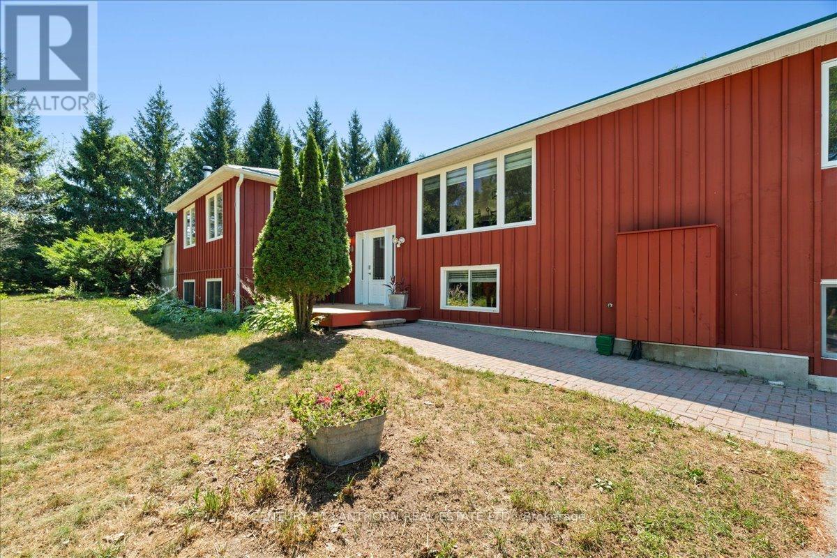 1207 SHANNON ROAD