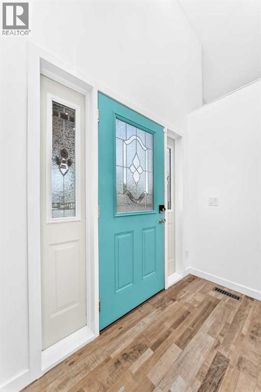 18 Julia Place