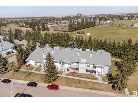 #4 2115 118 ST NW Edmonton AB T6J5N1