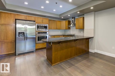 #205 9316 82 AV NW Edmonton AB T6C0Z6