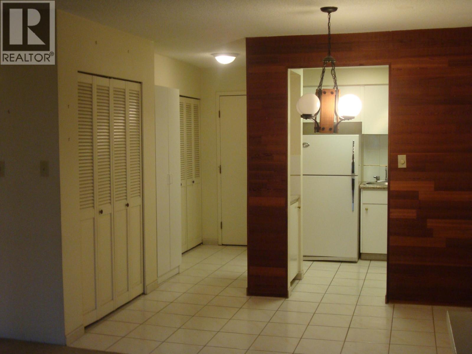 216 3150 PRINCE EDWARD STREET