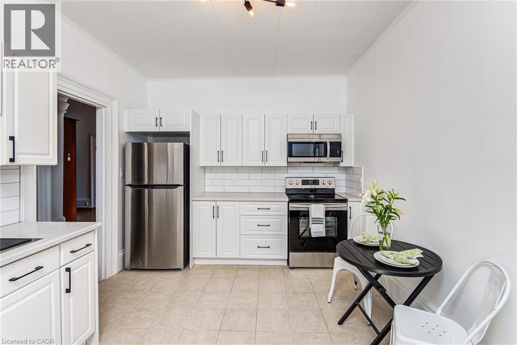 255 RAGLAN Street Unit# 5