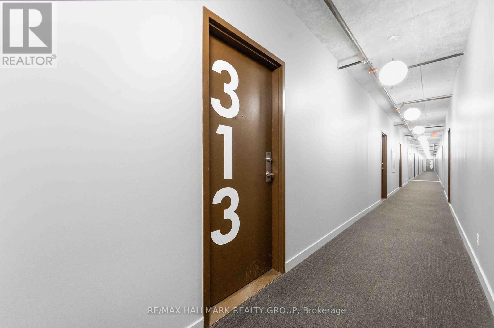 313 - 360 MCLEOD STREET