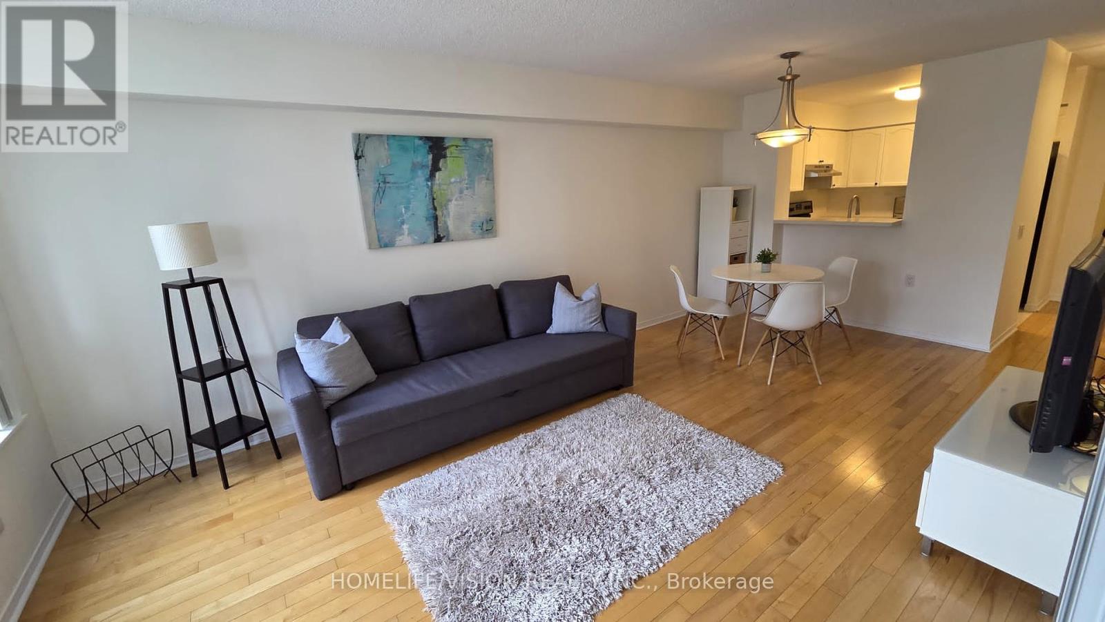 703 - 35 FINCH AVENUE E