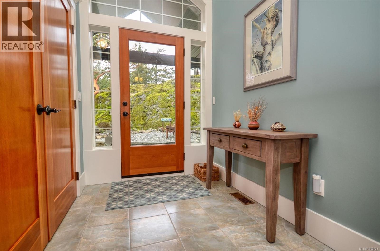 4935 Deer Park Trail