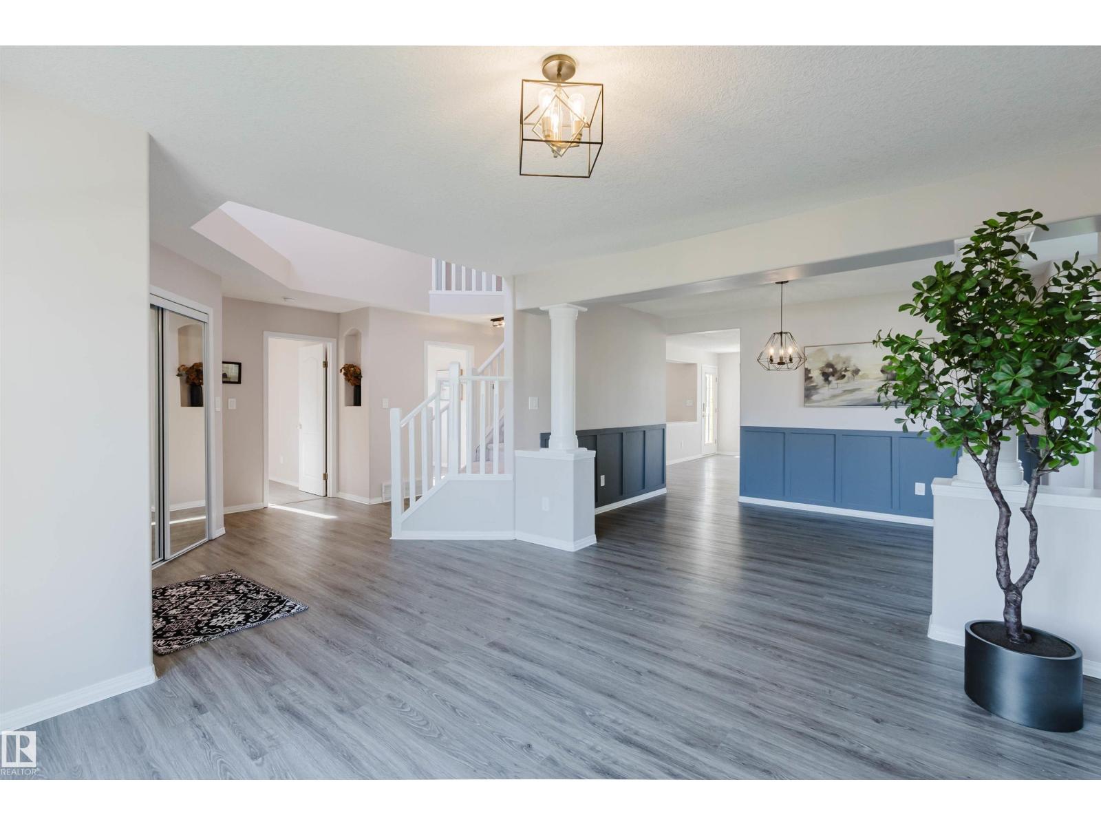 11526 9 AV NW