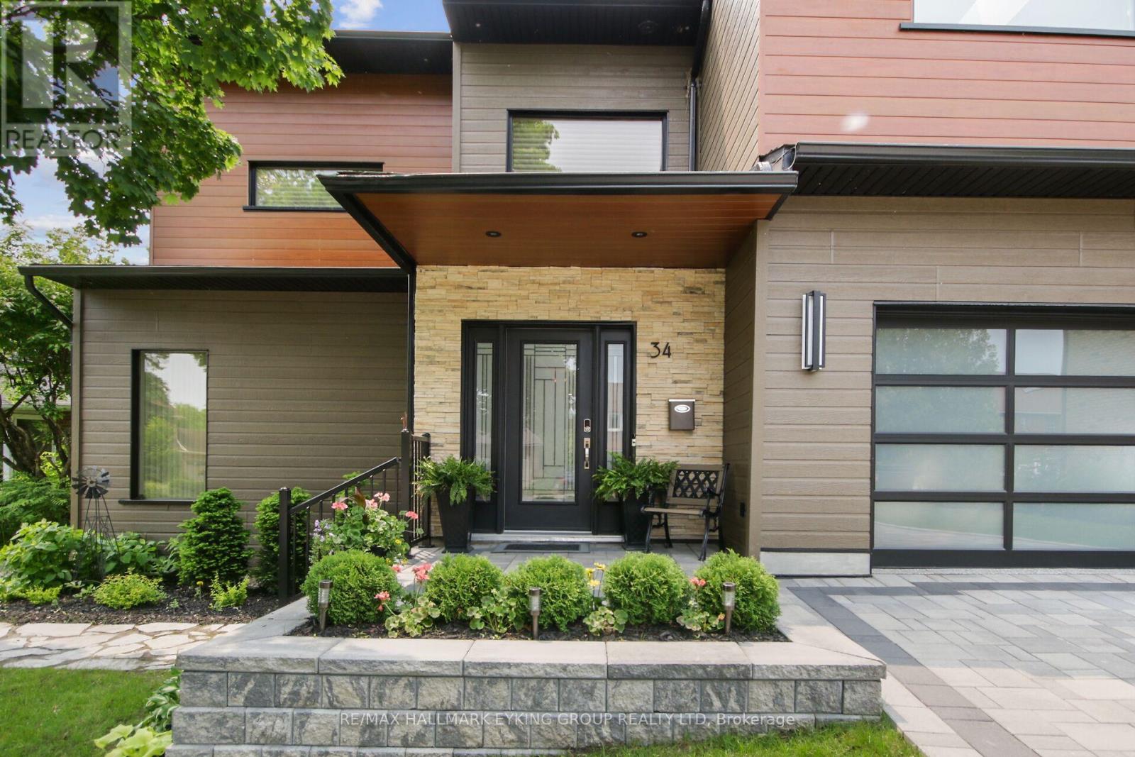 34 RIDEAUVIEW TERRACE
