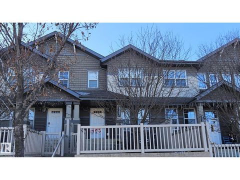 585 ORCHARDS BV SW Edmonton AB T6X1V2