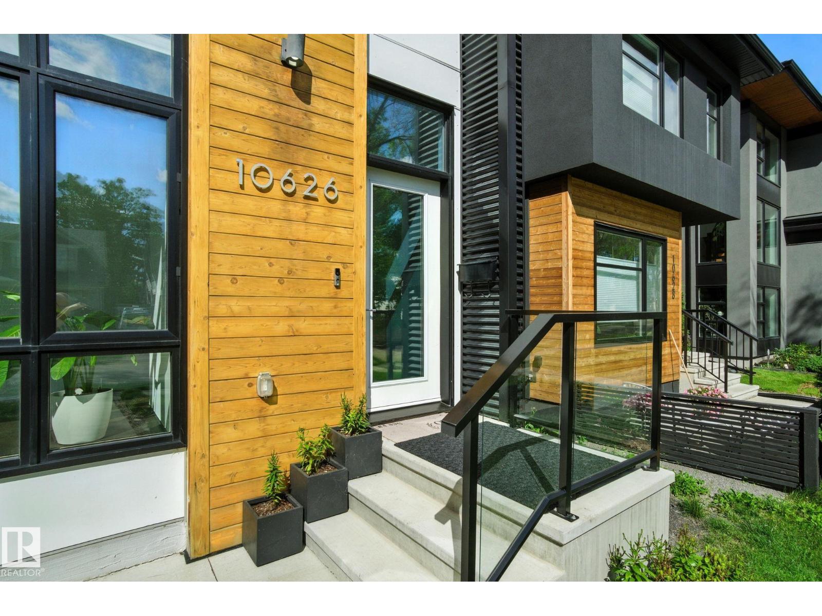 10626 127 ST NW