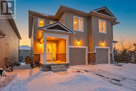 38 TEGAN COURT Loyalist (Odessa) ON K0H2H0