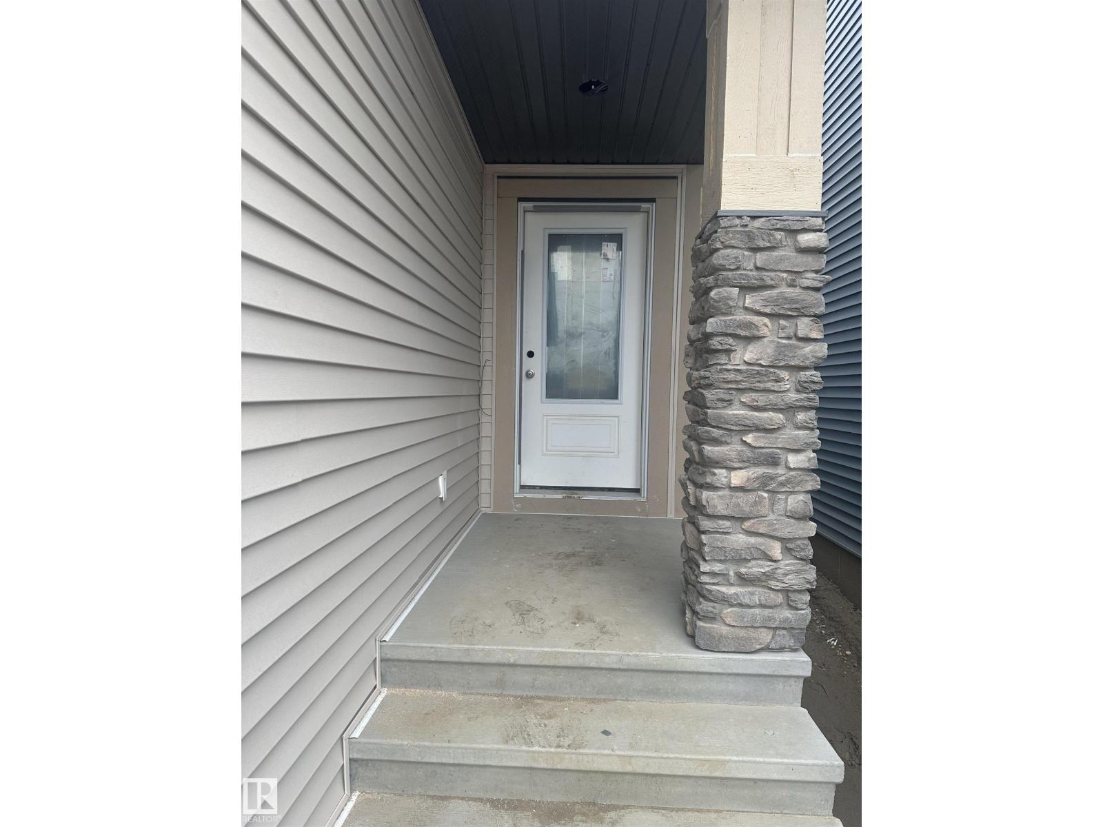 2268 4th AV SW SW