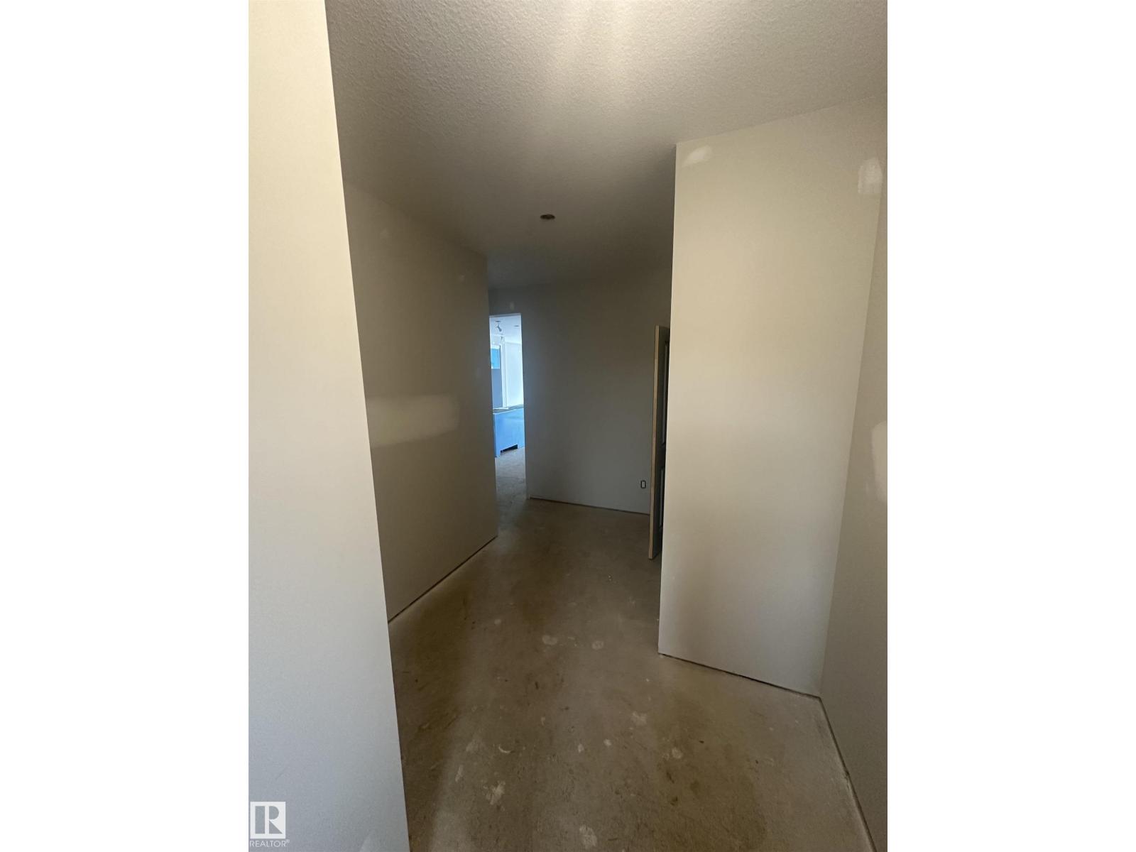 2268 4th AV SW SW