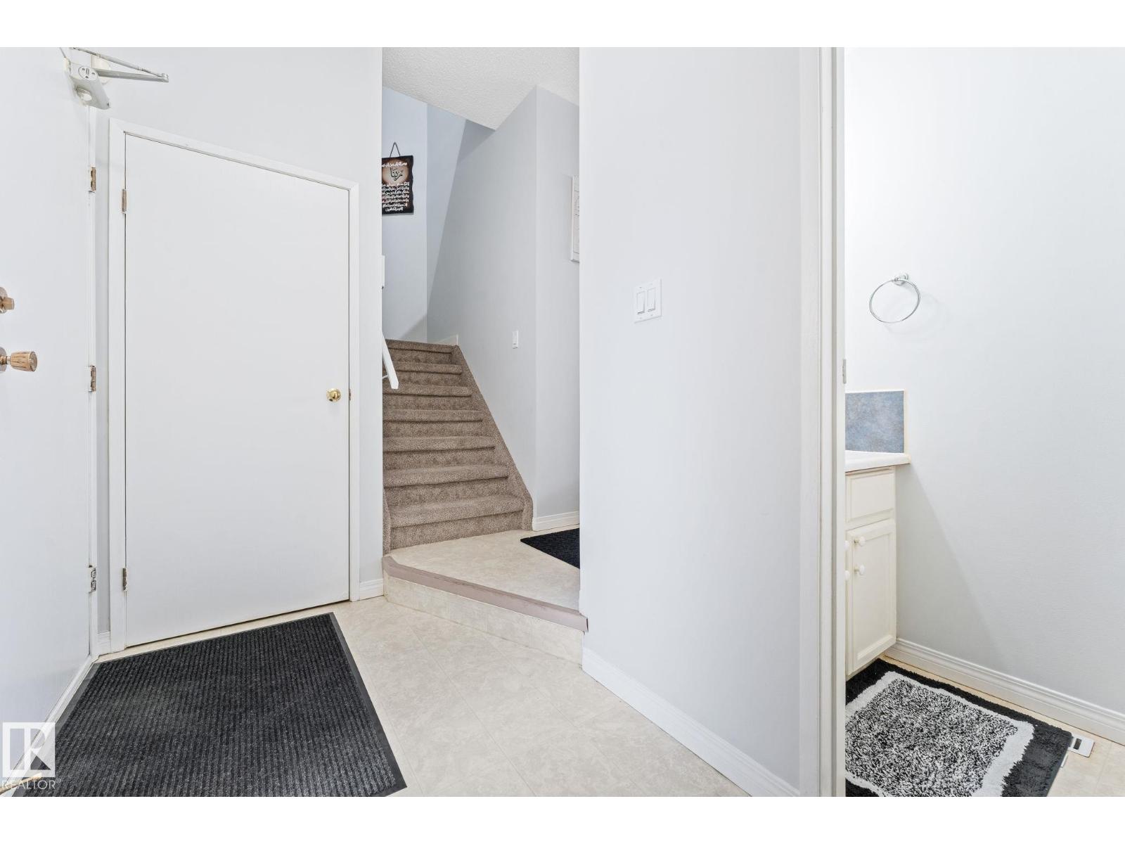 182 CALLINGWOOD PL NW