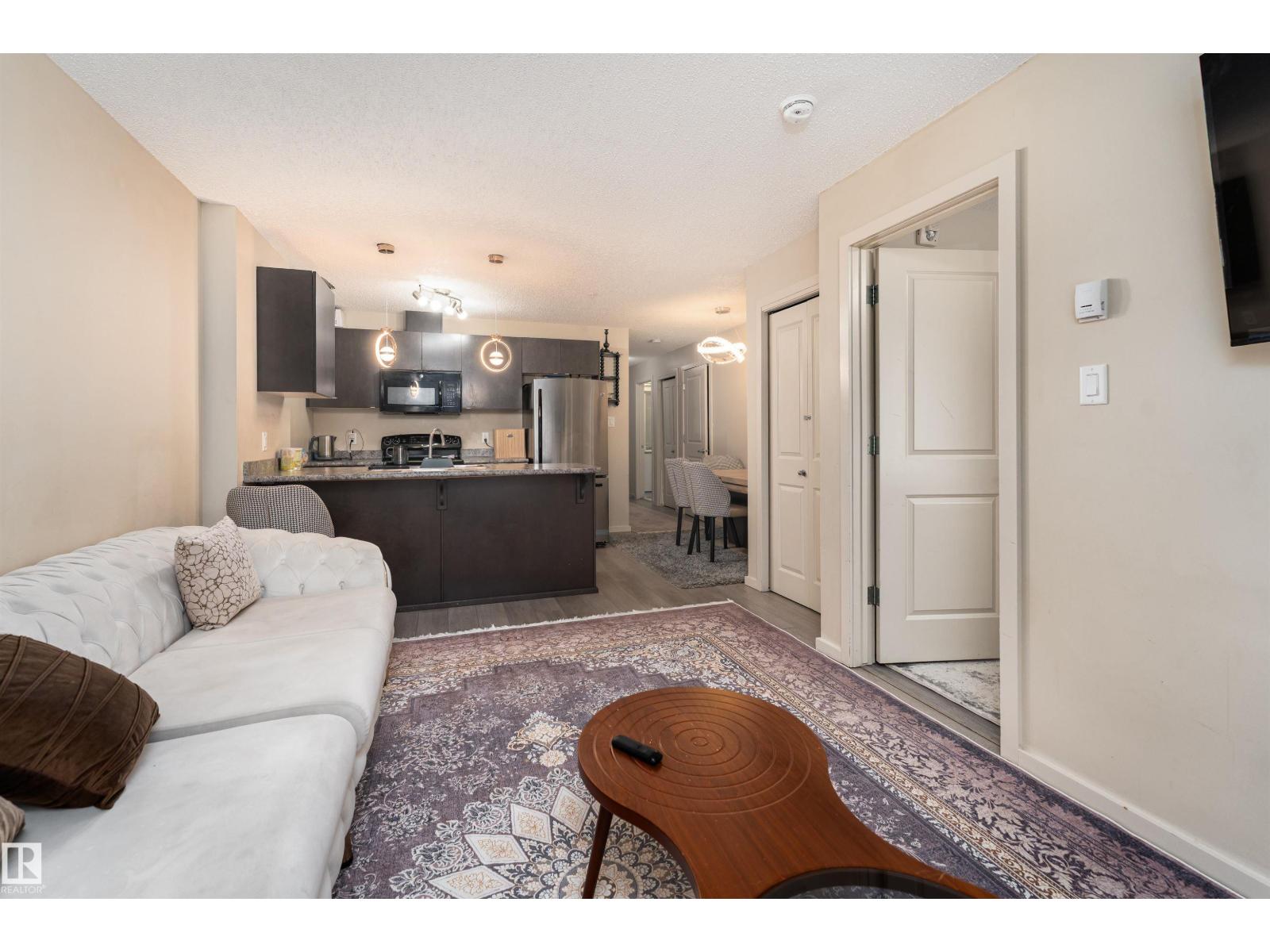 #205 340 WINDERMERE RD NW