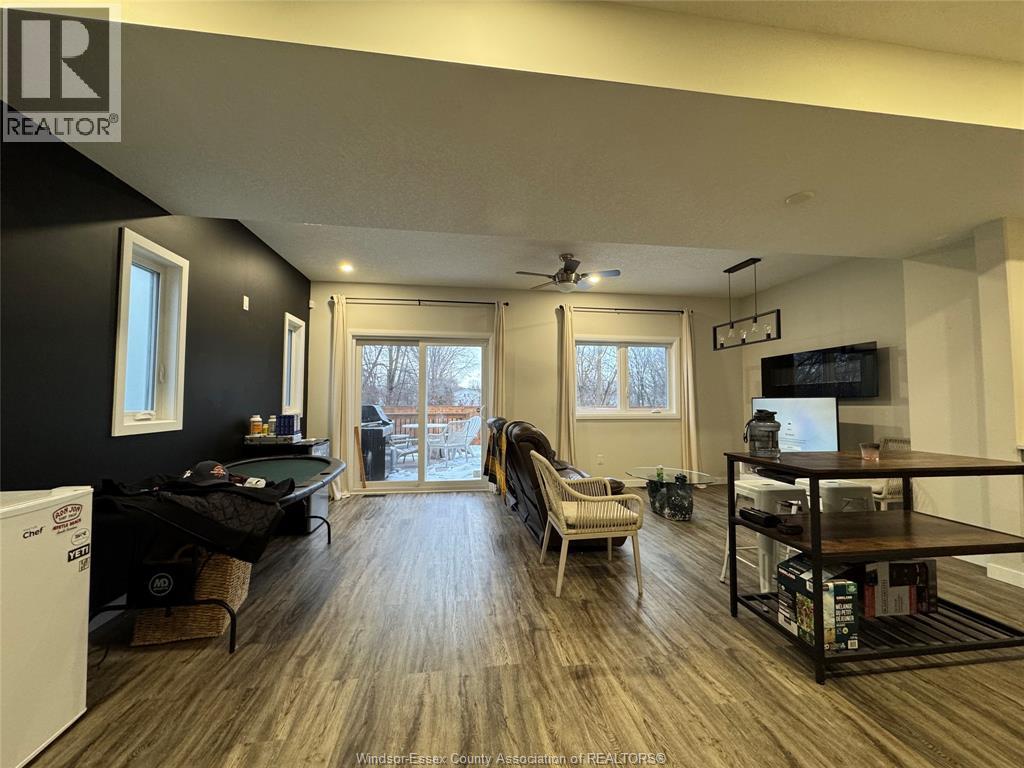 105 KING STREET East