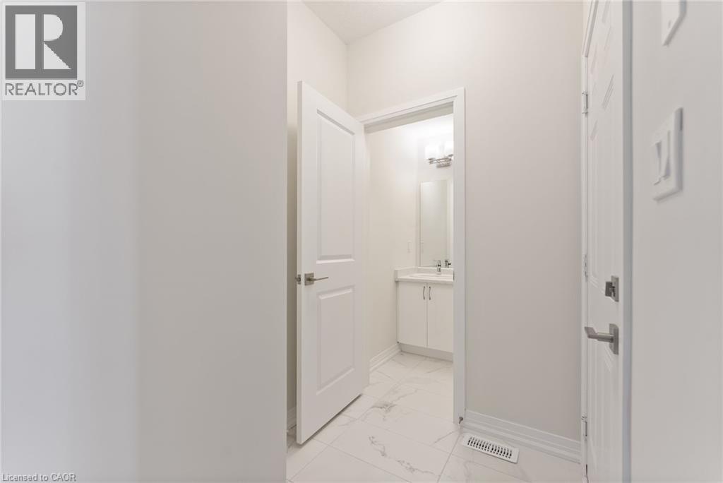 660 COLBORNE Street W Unit# 26