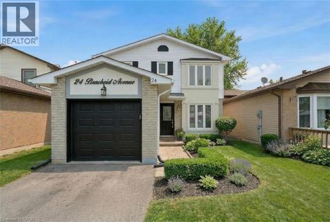 24 BRAEHEID Avenue Waterdown ON L8B0C5