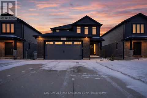 144 GILMOUR DRIVE Lucan Biddulph (Lucan) ON N0M2J0