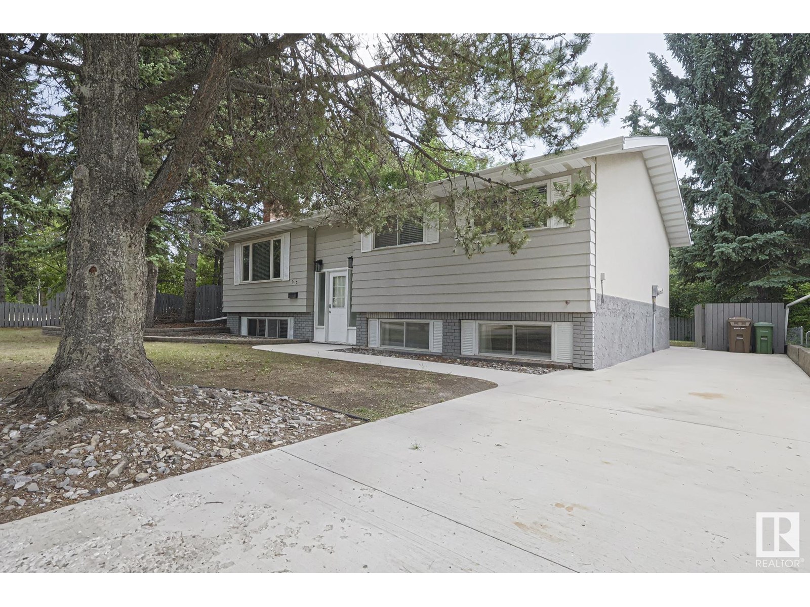 57 BRUNSWICK CR