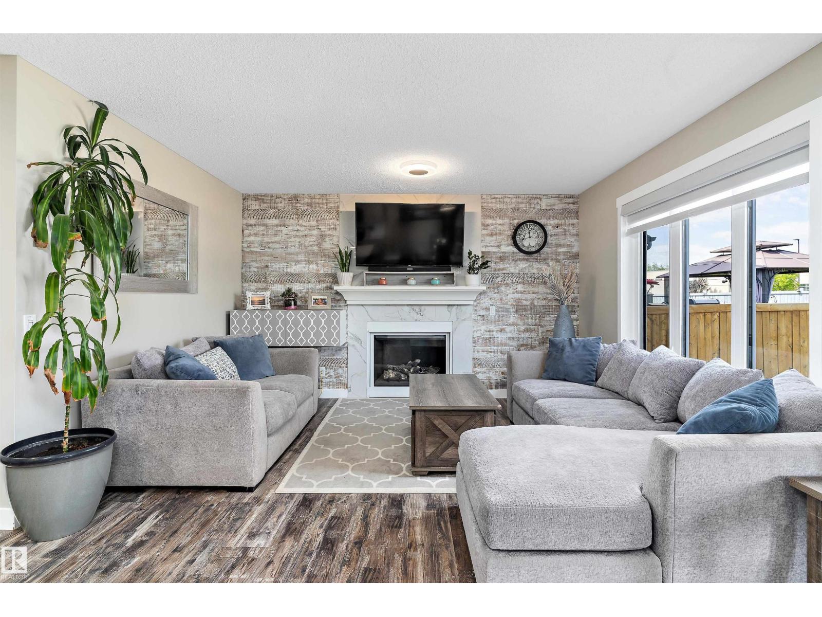 16532 140 ST NW