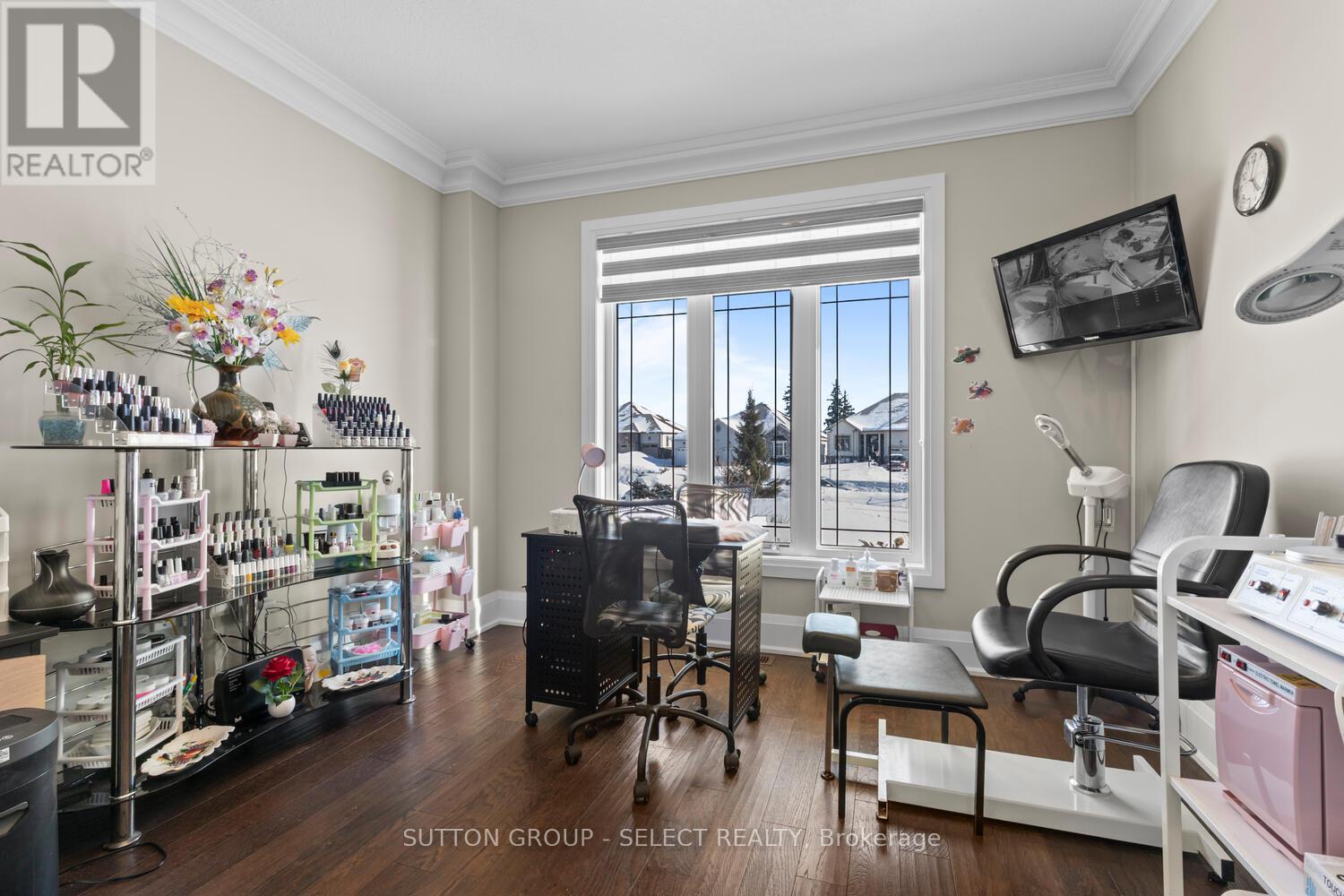 276 SUNNYBRAE AVENUE