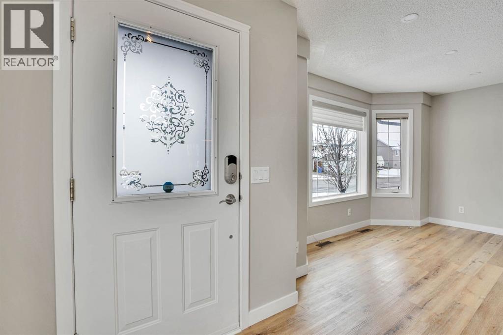 255 Citadel Acres Close NW