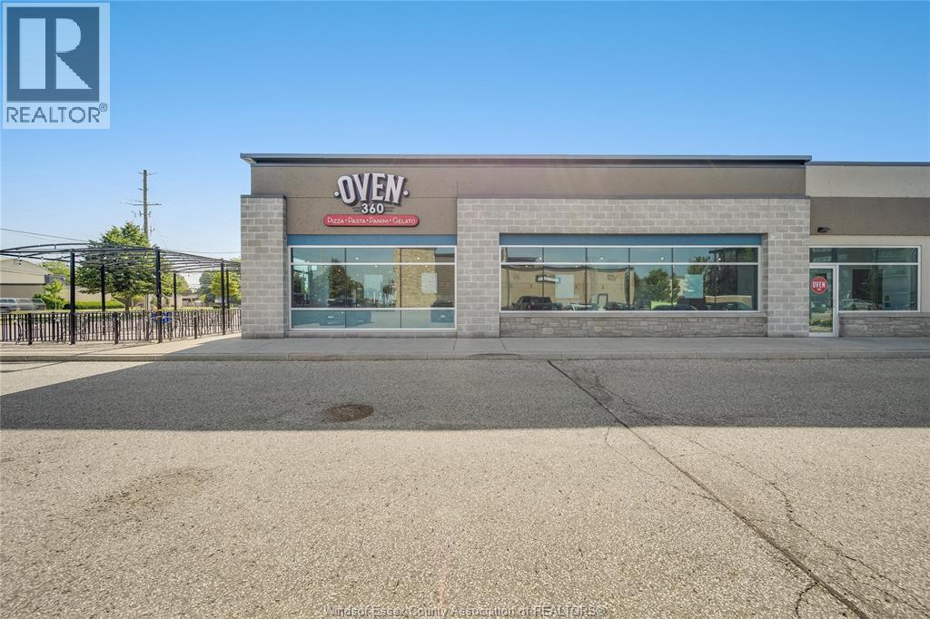 24 SEACLIFF DRIVE East