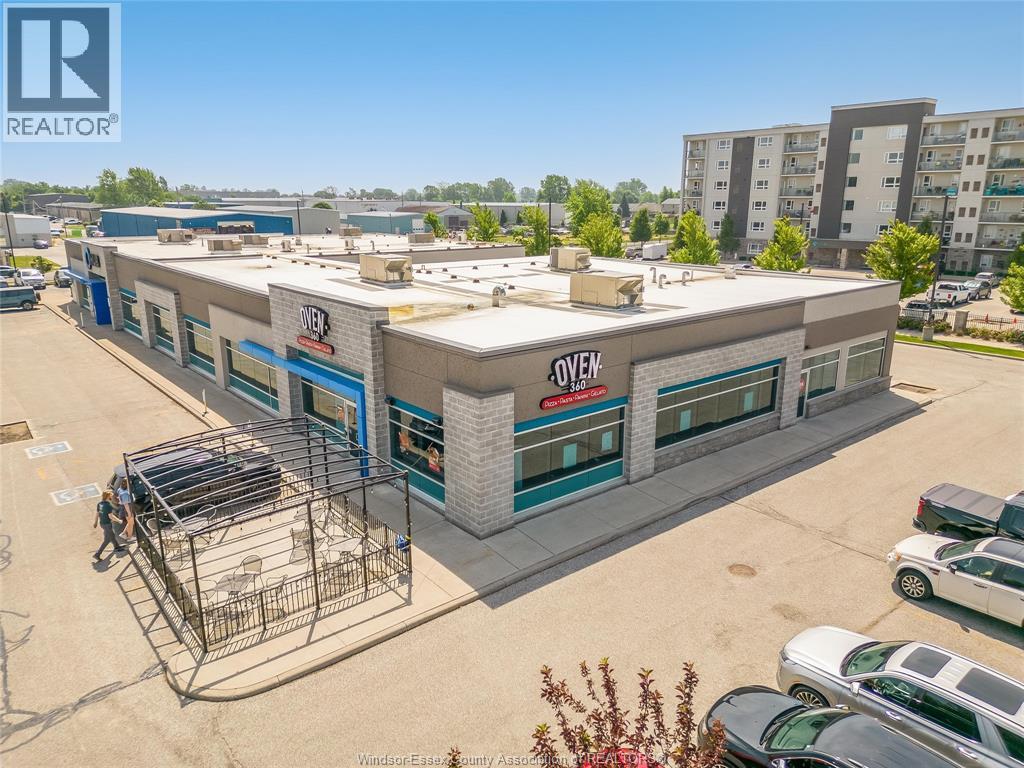 24 SEACLIFF DRIVE East