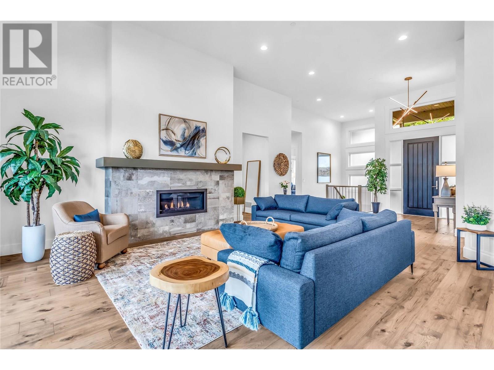 3452 Blue Grass Lane