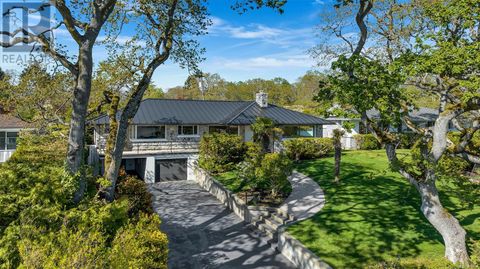 2262 Lansdowne Rd Oak Bay BC V8P1B8