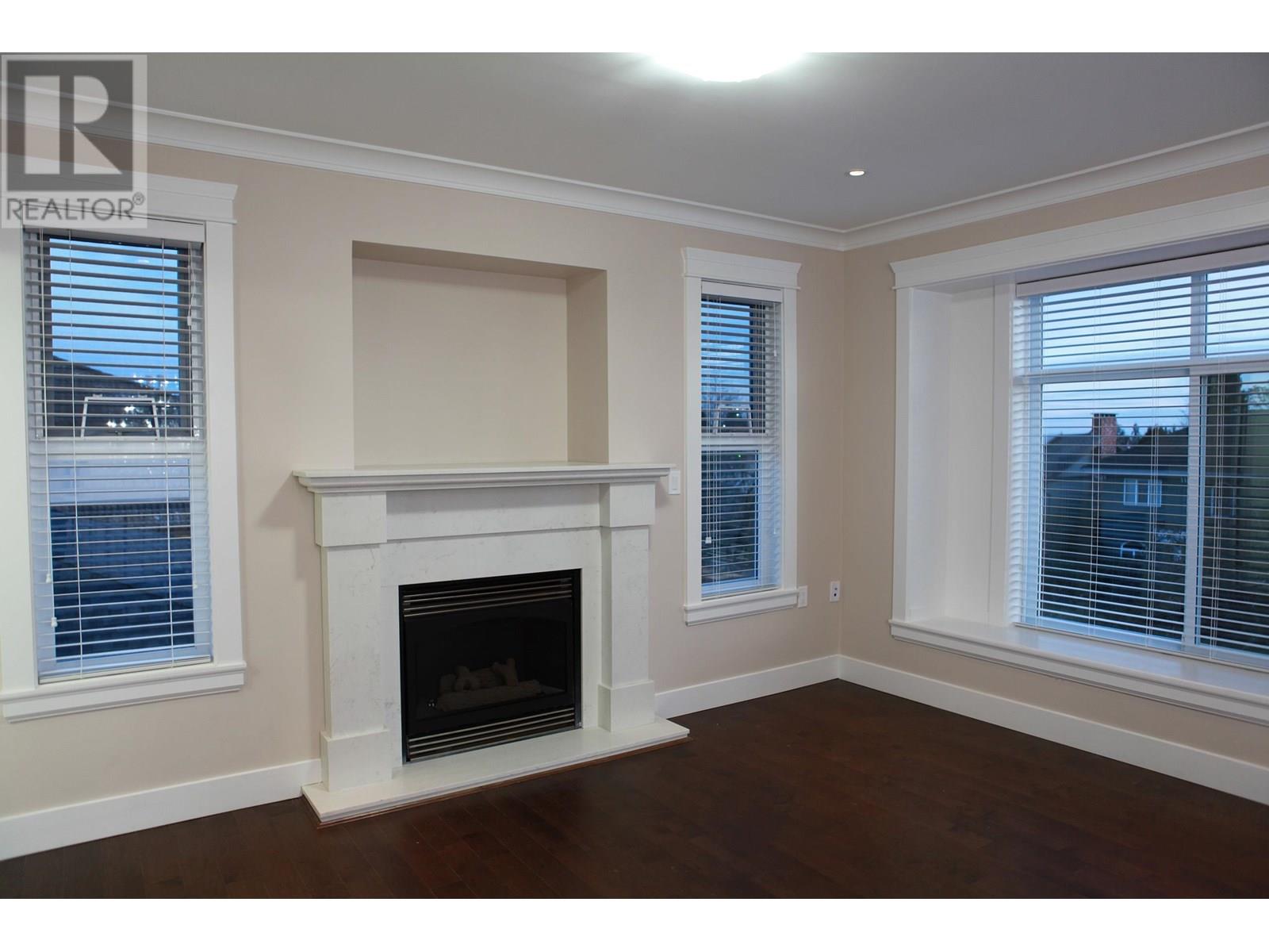 455 W 38TH AVENUE